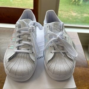 Adidas Youth Superstar Shies